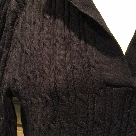 Is Claiborne V-neck cable knit sweater - Picture 3 of 5